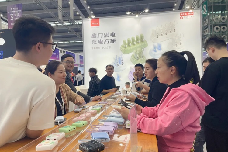 Yoobao tại Triển lãm Thiết bị Gia dụng và Điện tử Tiêu dùng Quốc tế Thâm Quyến 2024